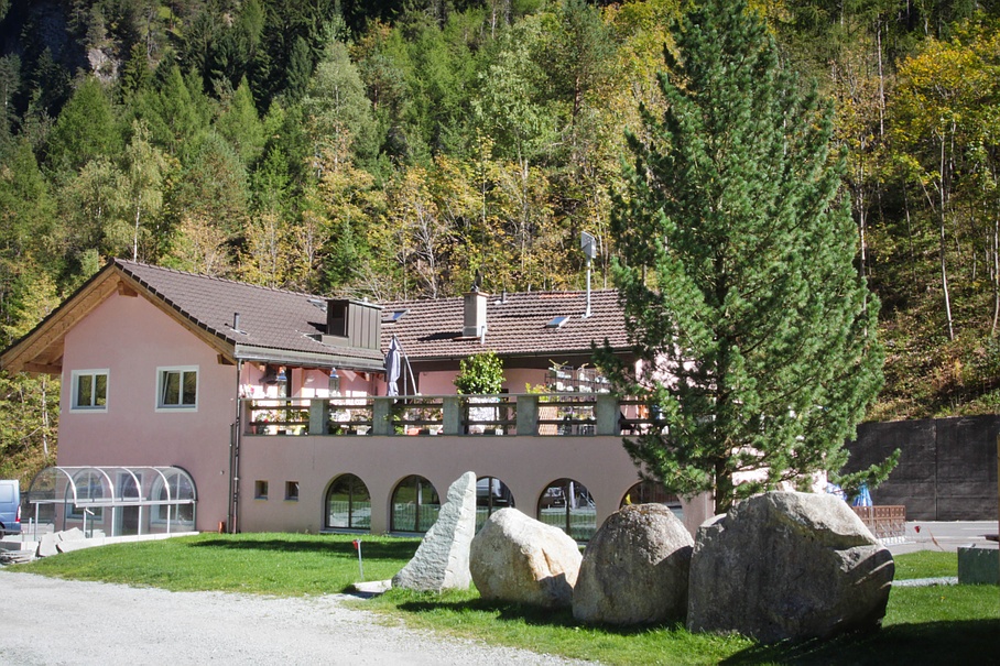 Restaurant und Camping Rania – Zillis – Hinterrhein