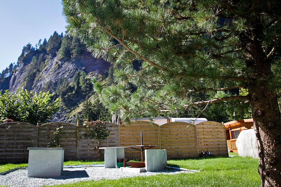 Grillplatz - Camping Rania - Zillis - Hinterrhein - Graubünden