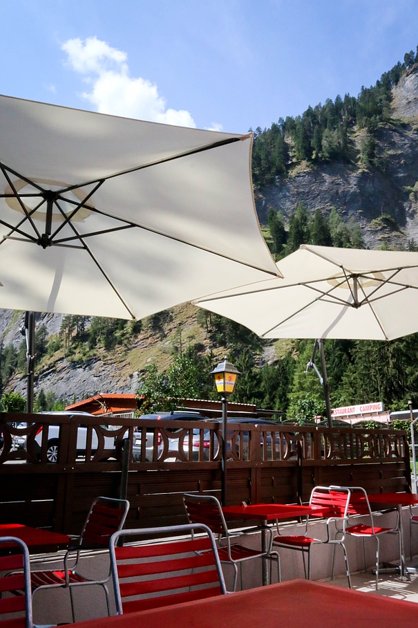 Terrasse - Restaurant Rania- Zillis - Graubünden